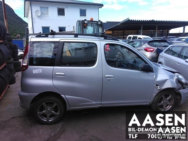 Toyota Yaris Verso 1999-2007 , Motorkode: 2NZ-FE, Girkassekode: 