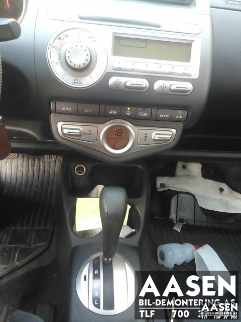 Honda Jazz 2002-2008 (Type I) , Motorkode: L13A1, Girkassekode: 