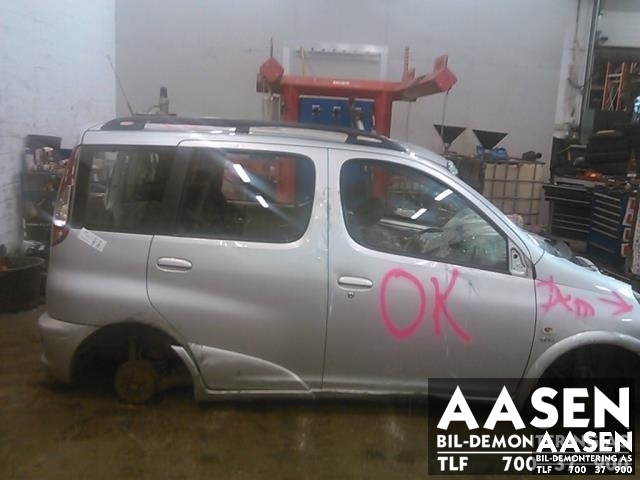 Toyota Yaris Verso 1999-2007 , Motorkode: , Girkassekode: