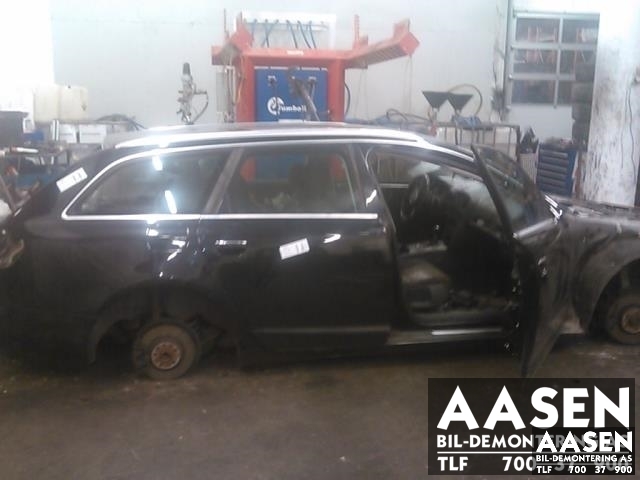 Audi A6 2005-2008 (Type III, Fase 1) (C6) (C6), Motorkode: BLB, Girkassekode: