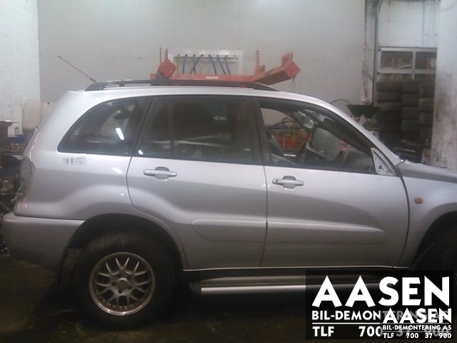 Toyota RAV4 2000-2006 (Type II) , Motorkode: 1AZ-FE, Girkassekode: 