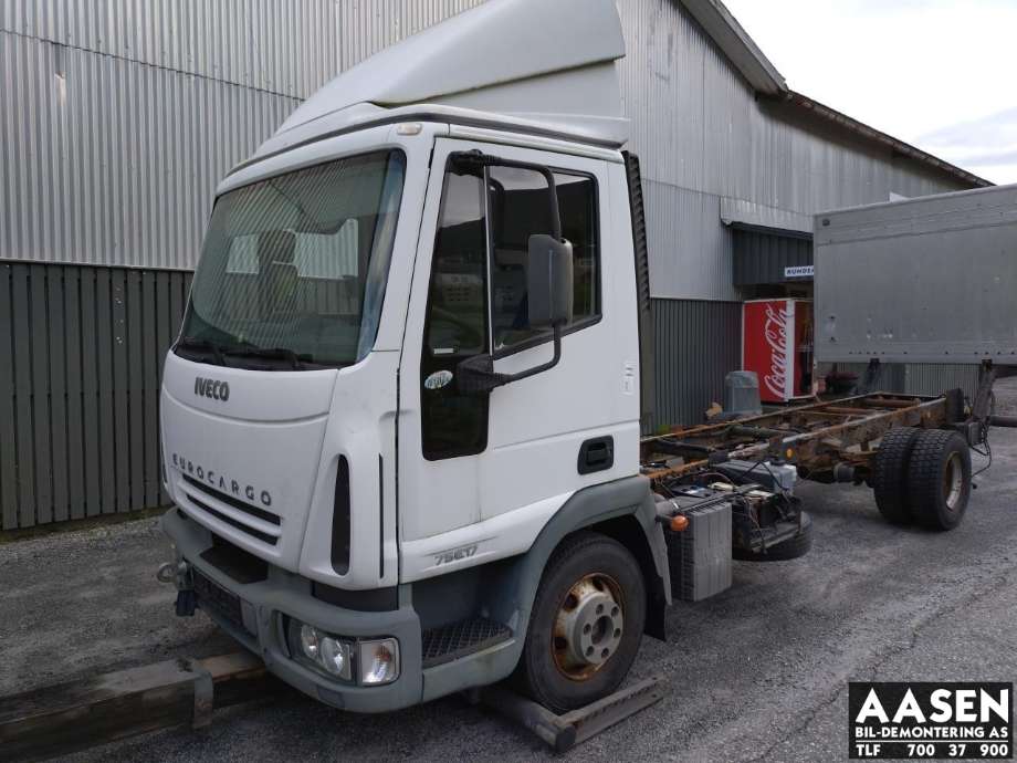 Lastebil Iveco EuroCargo 2002-2008 (Type II) , Motorkode: , Girkassekode: 