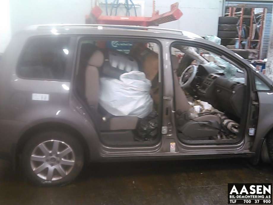 VW Touran 2007-2010 (Type I, Fase 2) , Motorkode: BXE, Girkassekode: