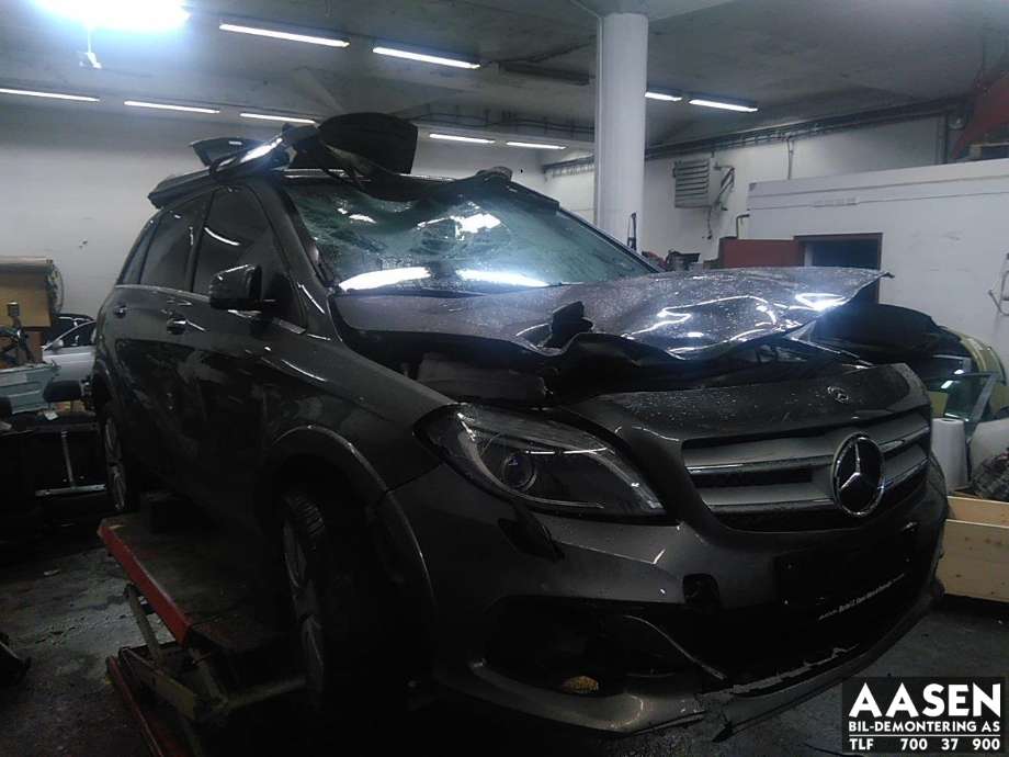 Mercedes B-Klasse, electric drive 2014-2018 (W242) (W242), Motorkode: EM0004, Girkassekode: 