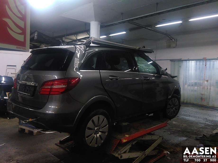 Mercedes B-Klasse, electric drive 2014-2018 (W242) (W242), Motorkode: EM0004, Girkassekode: 