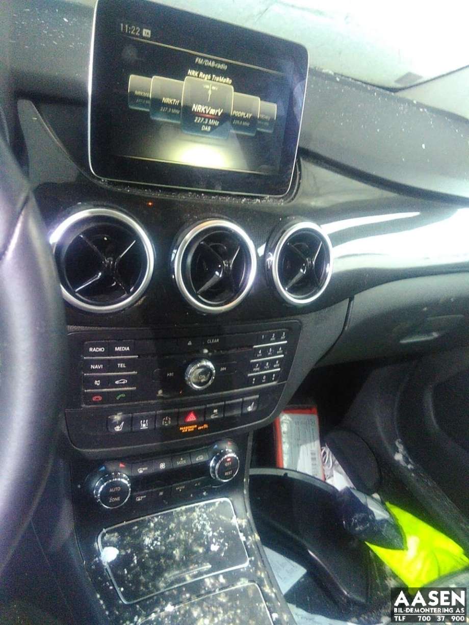 Mercedes B-Klasse, electric drive 2014-2018 (W242) (W242), Motorkode: EM0004, Girkassekode: 