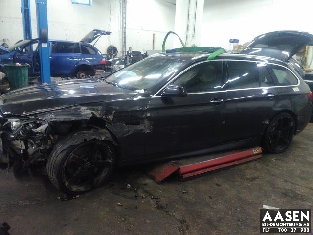 BMW 5-Serie 2010-2017 (F10/F11) (F10/F11), Motorkode: N57D30A, Girkassekode: 