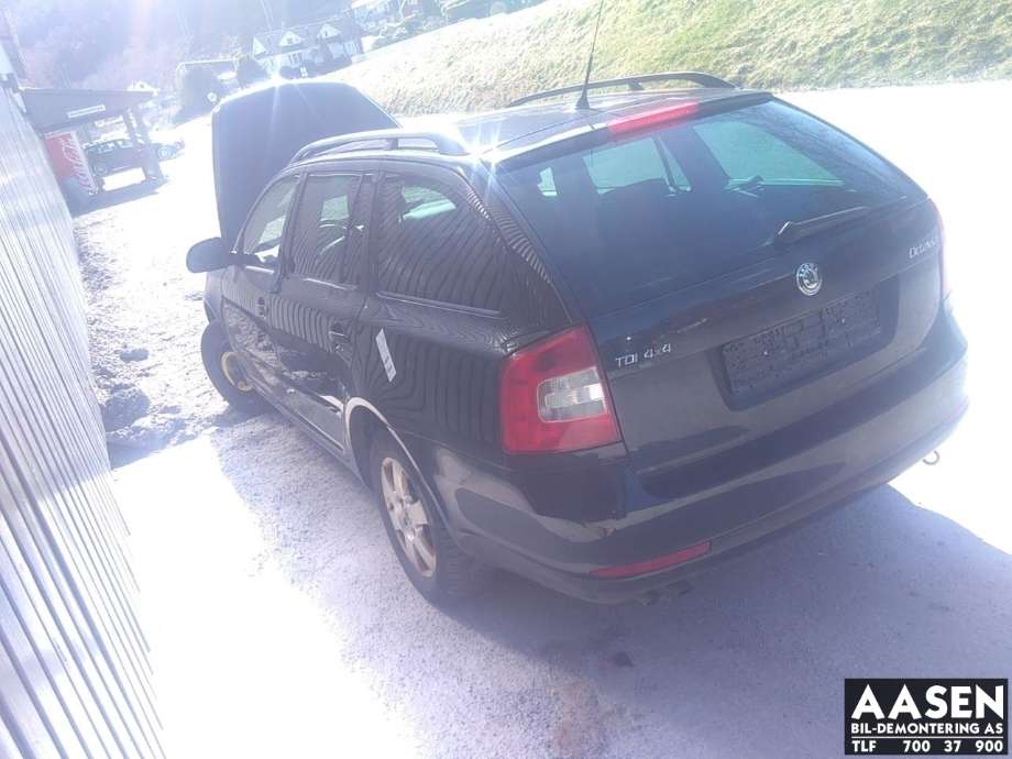 Škoda Octavia 2009-2013 (Type II, Fase 2) , Motorkode: BLS, Girkassekode: KNQ