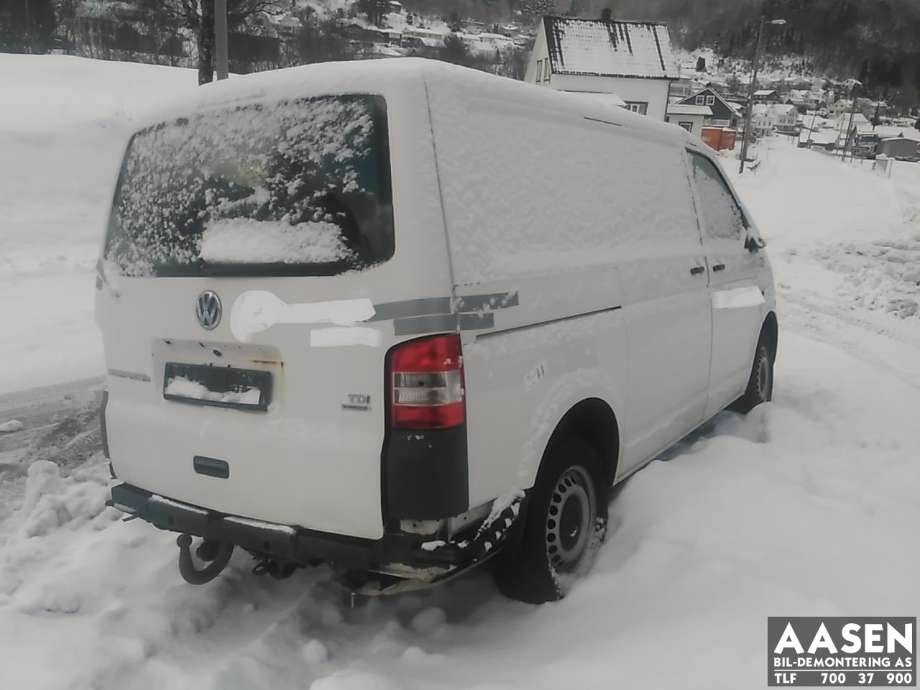 VW Transporter / Caravelle 2009-2015 (Fase 2) (T5) (T5), Motorkode: CAAC, Girkassekode: PAW