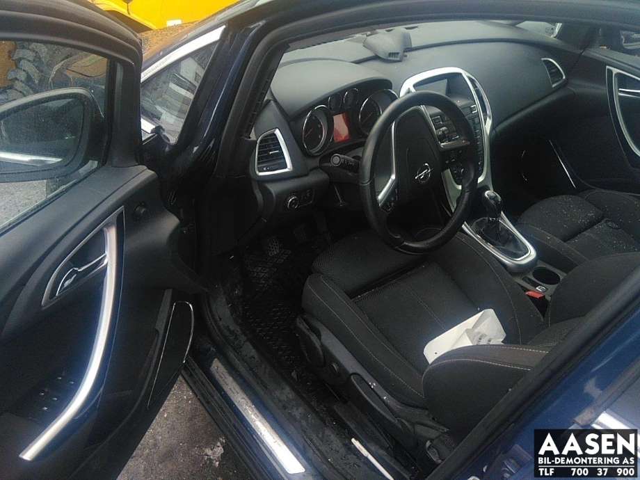 Opel Astra J 2010-2015 , Motorkode: A17DTR, Girkassekode: 