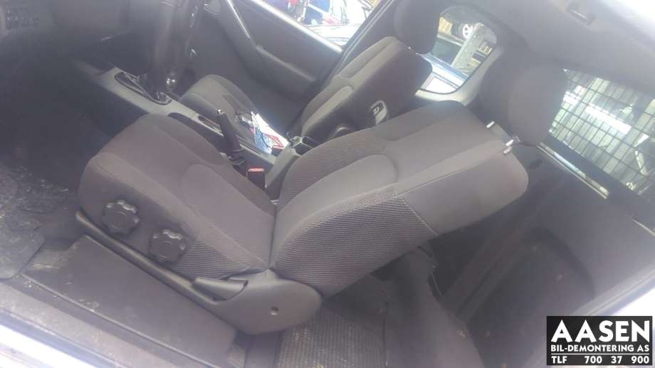 Nissan Navara 2005-2010 (Fase 1) (D40) (D40), Motorkode: YD25DDTI, Girkassekode: 