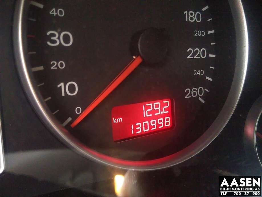 Audi A4 2004-2008 (Type III) (B7) (B7), Motorkode: BPW, Girkassekode: JEE