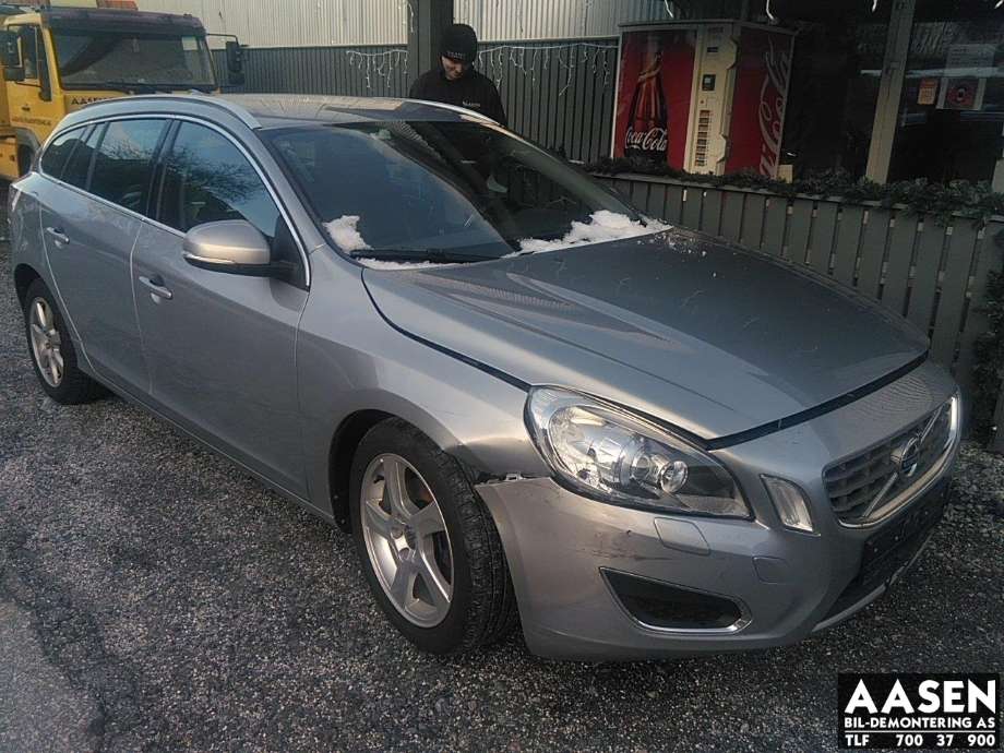 Volvo V60 2010-2013 (Type I, Fase 1) , Motorkode: D4162T, Girkassekode: 