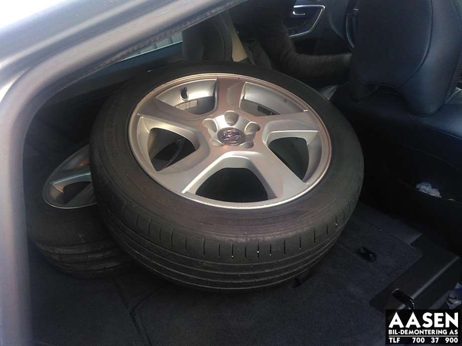 Volvo V60 2010-2013 (Type I, Fase 1) , Motorkode: D4162T, Girkassekode: 