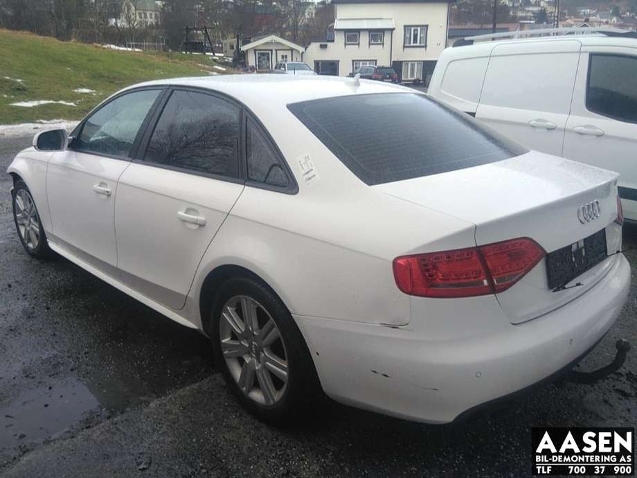 Audi A4 2007-2014 (Type IV) (B8) (B8), Motorkode: CAGC, Girkassekode: LLM