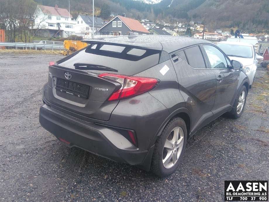 Toyota C-HR 2016-->> , Motorkode: 2ZR-FXE, Girkassekode: 