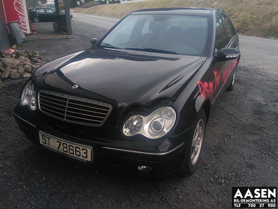 Mercedes C-Klasse 2000-2004 (Fase 1) (W203) (W203), Motorkode: 271 946, Girkassekode: 