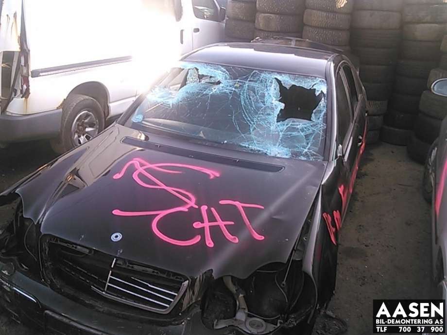 Mercedes C-Klasse 2000-2004 (Fase 1) (W203) (W203), Motorkode: 271 946, Girkassekode: 