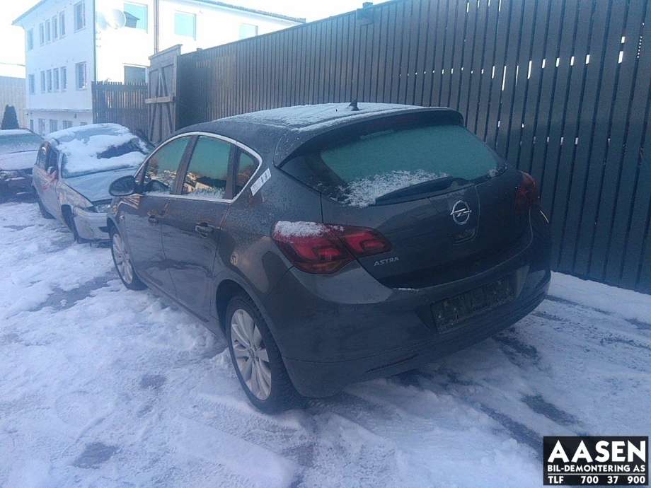Opel Astra J 2010-2015 , Motorkode: A16XER, Girkassekode: 
