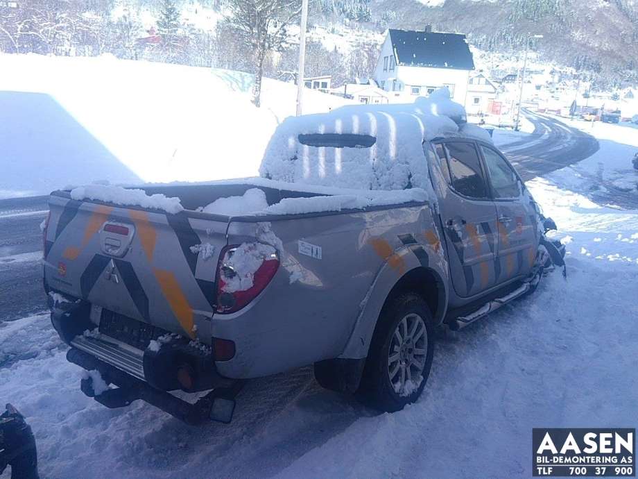 Mitsubishi L200 2006-2015 (Type IV) , Motorkode: 4D56, Girkassekode: 