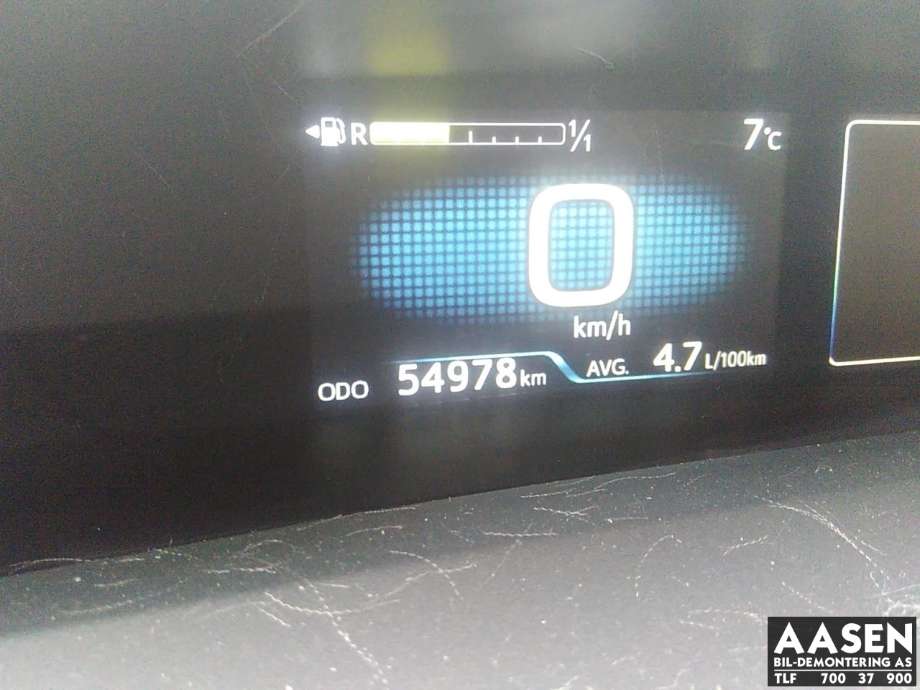 Toyota Prius 2016-2023 (Type IV) (combi) (combi), Motorkode: 2ZR-FXE, Girkassekode: 