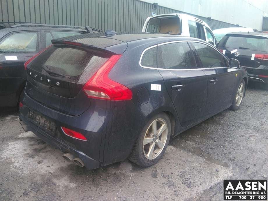 Volvo V40 2012-2019 , Motorkode: B4164T3, Girkassekode: 1285219