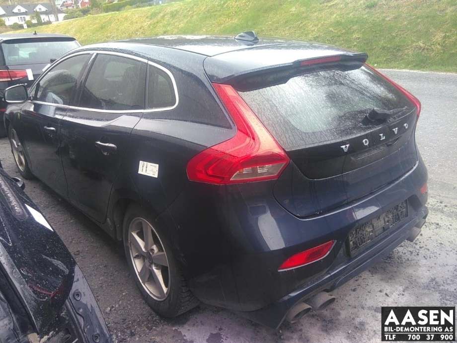 Volvo V40 2012-2019 , Motorkode: B4164T3, Girkassekode: 1285219