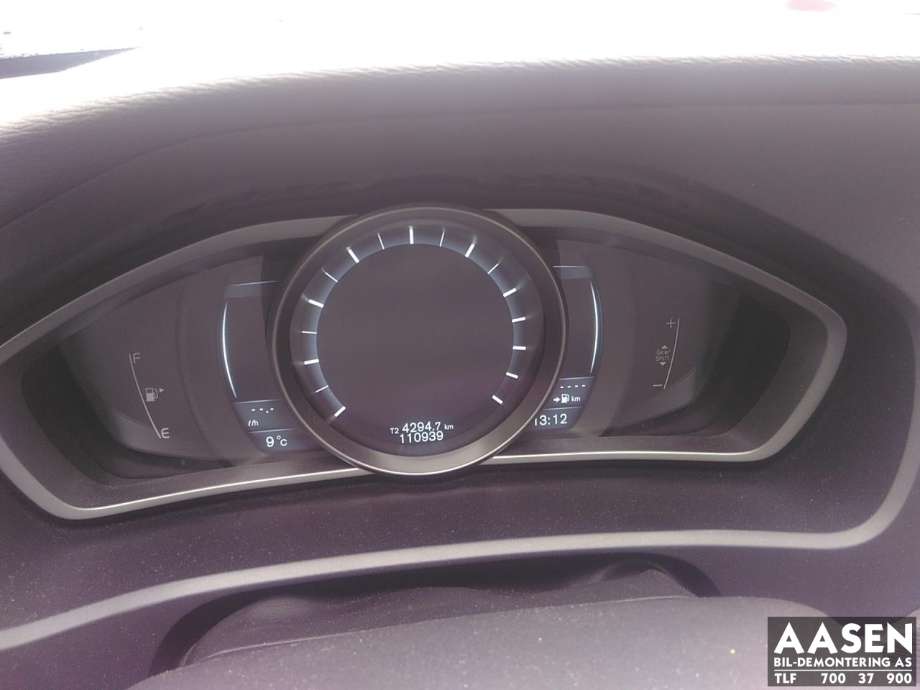 Volvo V40 2012-2019 , Motorkode: B4164T3, Girkassekode: 1285219