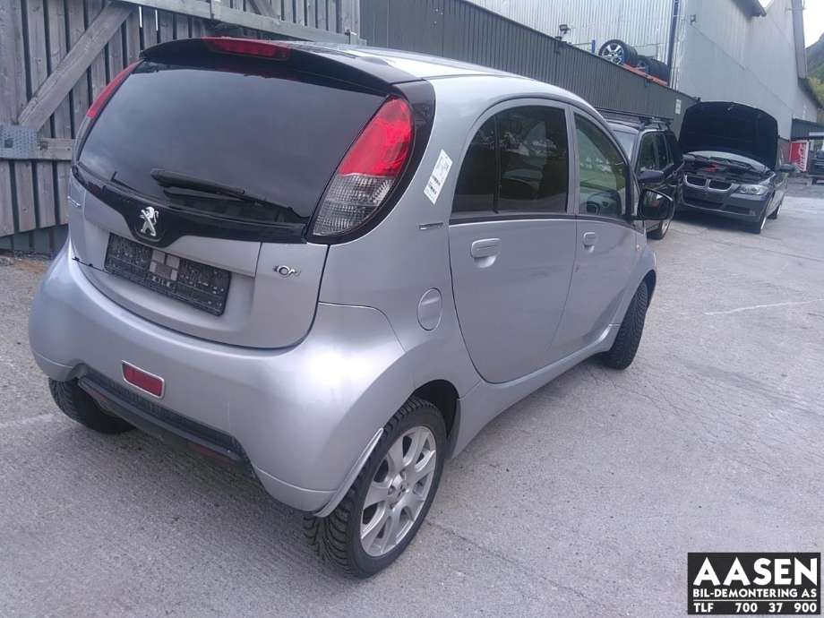 Peugeot iOn 2011-2020 , Motorkode: Y4F1, Girkassekode: 