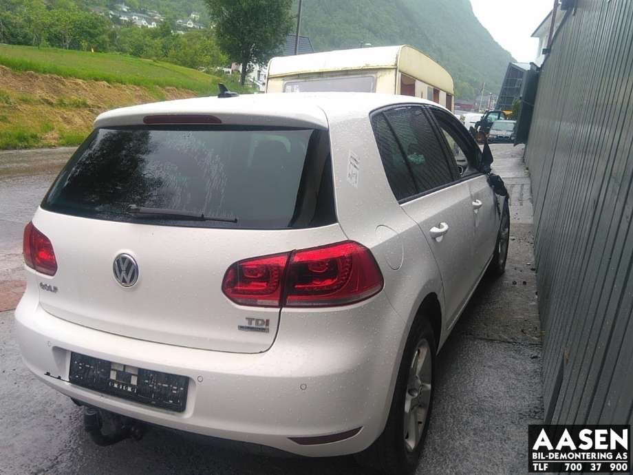 VW Golf VI 2008-2012 , Motorkode: CAY, Girkassekode: NKA