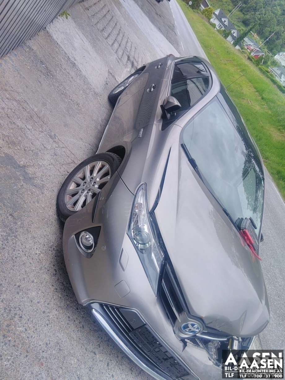 Toyota Auris 2013-2015 (Type II, Fase 1) , Motorkode: 2ZR-FXE, Girkassekode: 
