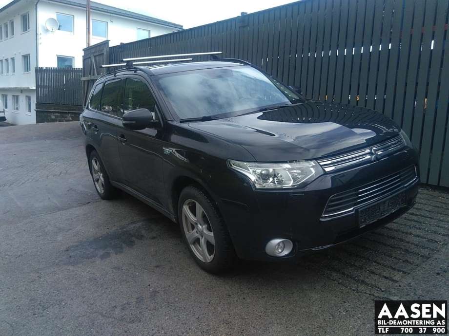 Mitsubishi Outlander 2012-2015 (Type III, Fase 1) , Motorkode: 4B11|S61|Y61, Girkassekode: 