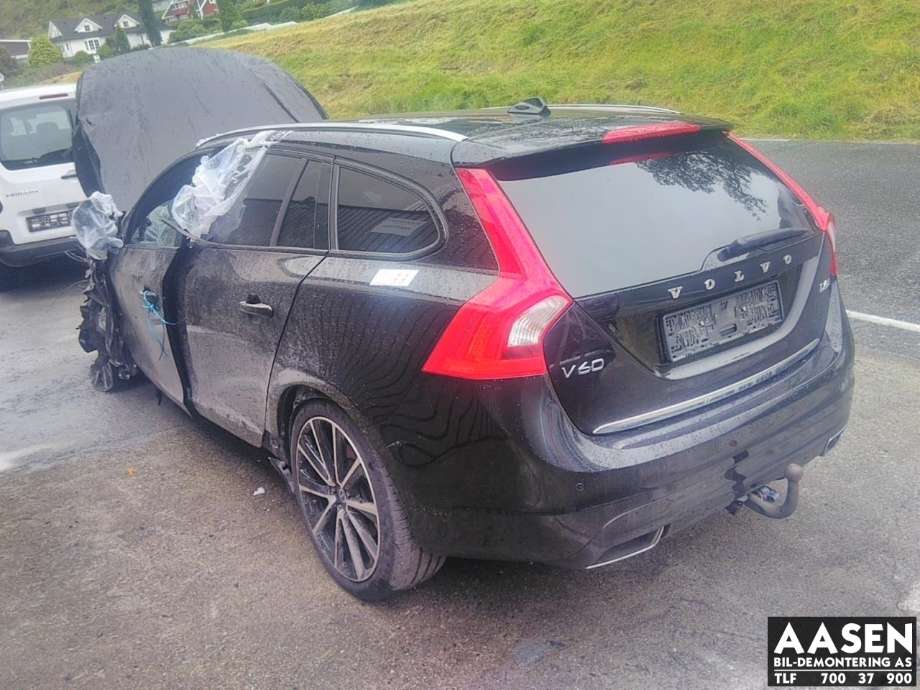 Volvo V60/V60 CC 2013-2018 (Type I, Fase 2) , Motorkode: D5244T20|VOLVO E1, Girkassekode: 1285033