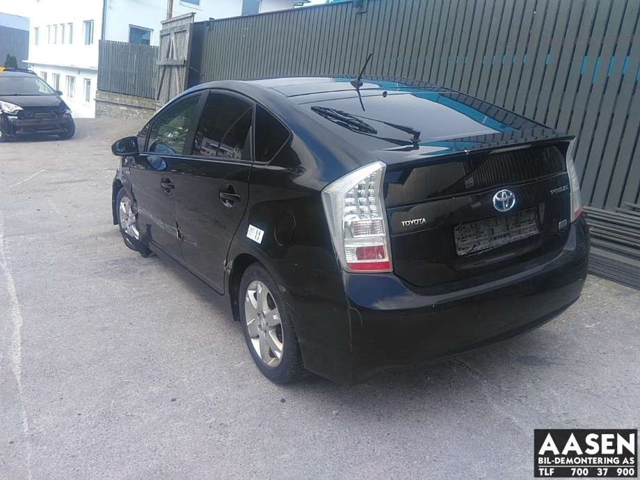 Toyota Prius 2009-2016 (Type III) (COMBI) (COMBI), Motorkode: 2ZR-FXE, Girkassekode: 