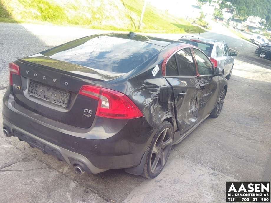 Volvo S60 2014-2019 (Type II, Fase 2) , Motorkode: D5244T15, Girkassekode: 1285168