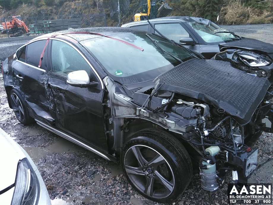 Volvo S60 2014-2019 (Type II, Fase 2) , Motorkode: D5244T15, Girkassekode: 1285168