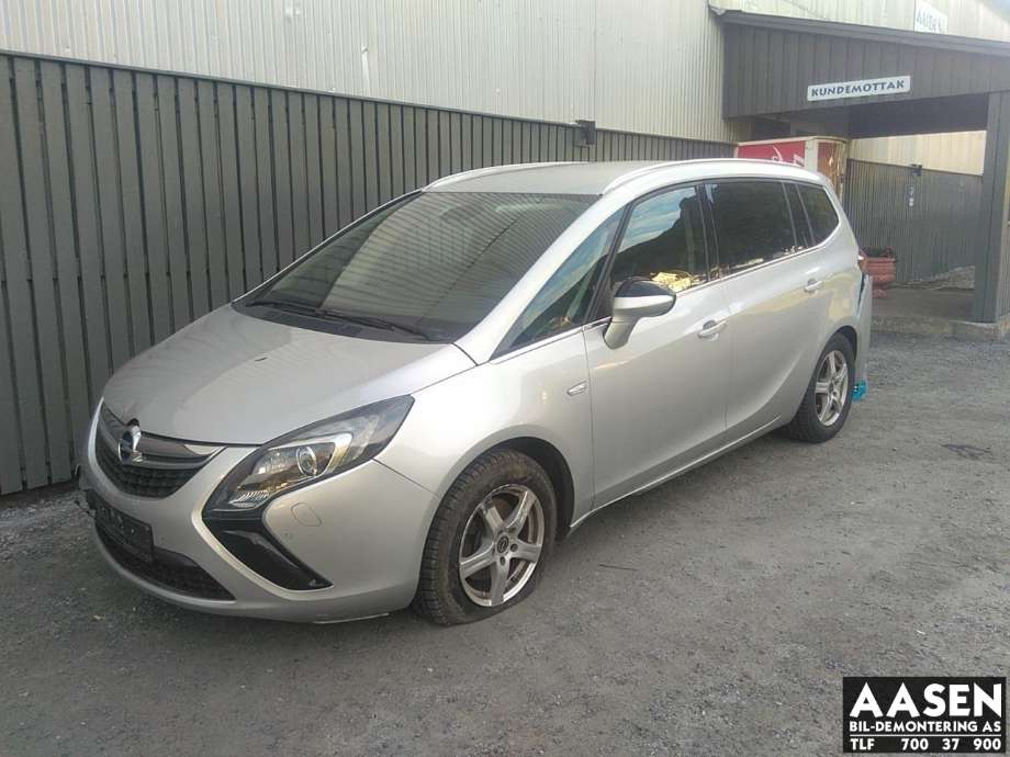 Opel Zafira Tourer 2012-2018 , Motorkode: B16DTH, Girkassekode: MYJ