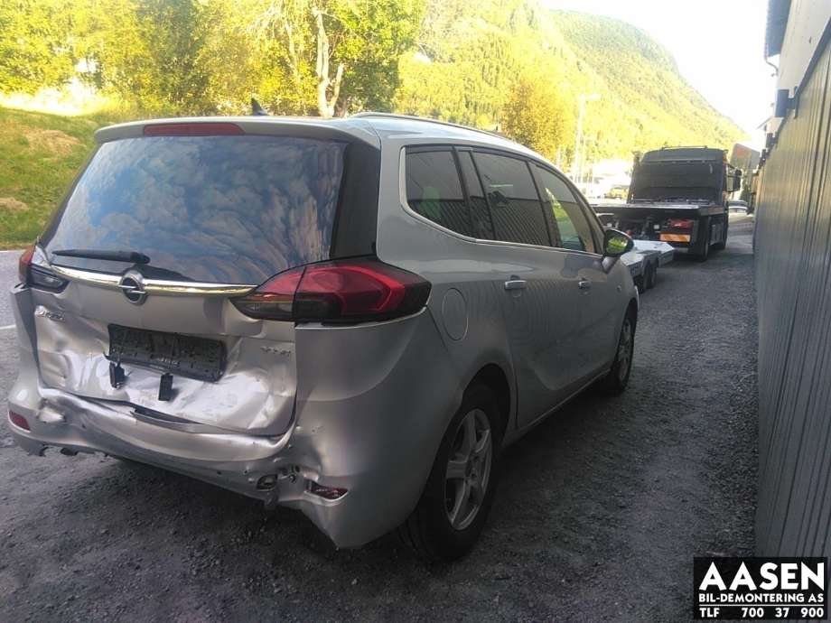 Opel Zafira Tourer 2012-2018 , Motorkode: B16DTH, Girkassekode: MYJ