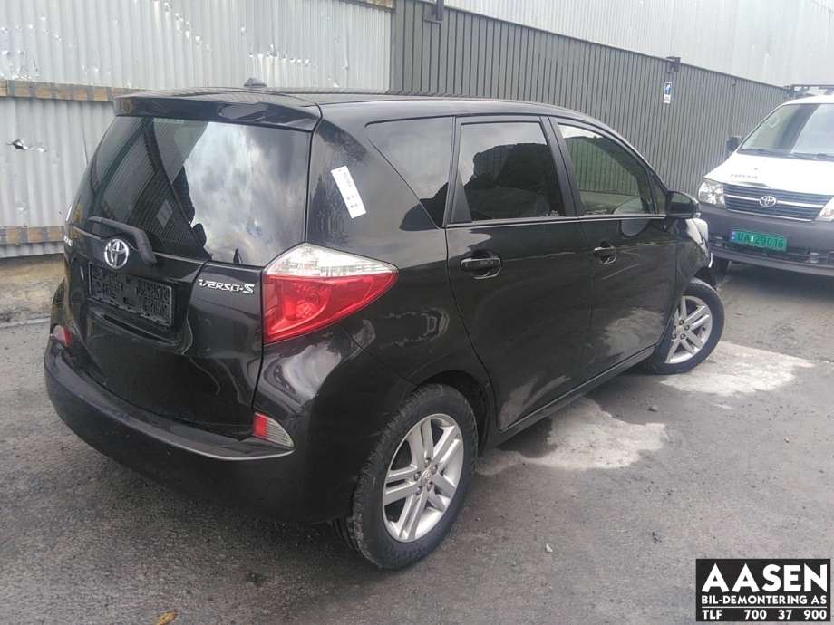 Toyota Verso-S 2011-2015 (COMBI) (COMBI), Motorkode: 1NR-FE, Girkassekode: 