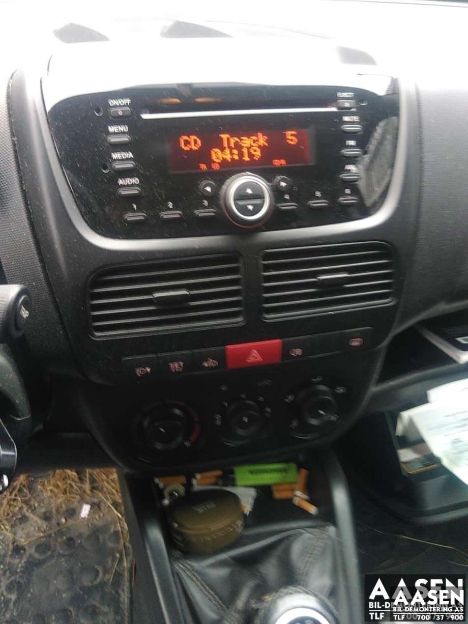 Opel Combo D 2012-2018 , Motorkode: 263A2000, Girkassekode: 
