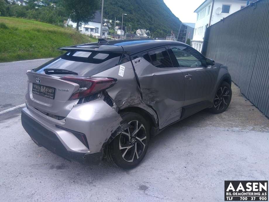 Toyota C-HR 2016-->> , Motorkode: 2ZR-FXE|1NM, Girkassekode: 