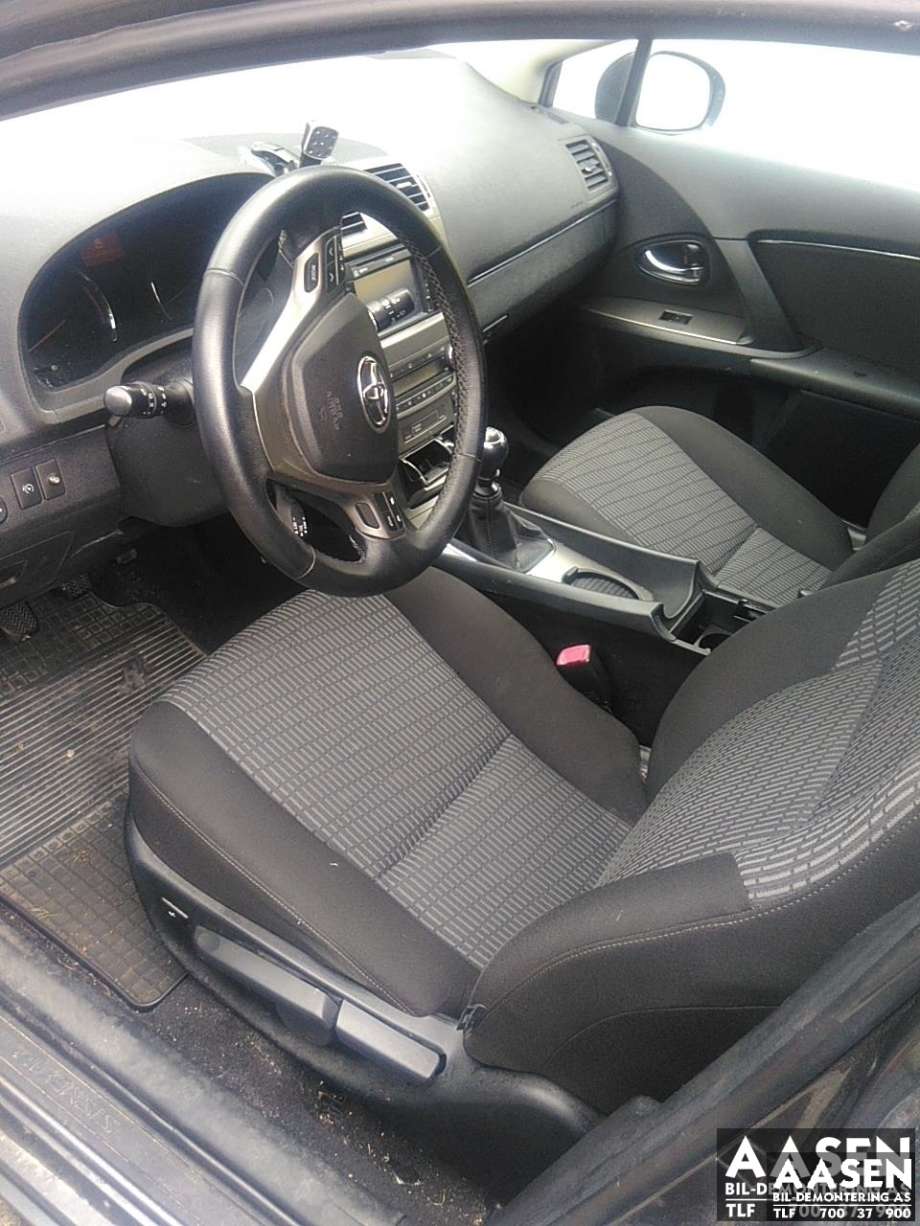 Toyota Avensis 2009-2015 (Type III, Fase 1) , Motorkode: 1AD-FTV, Girkassekode: 