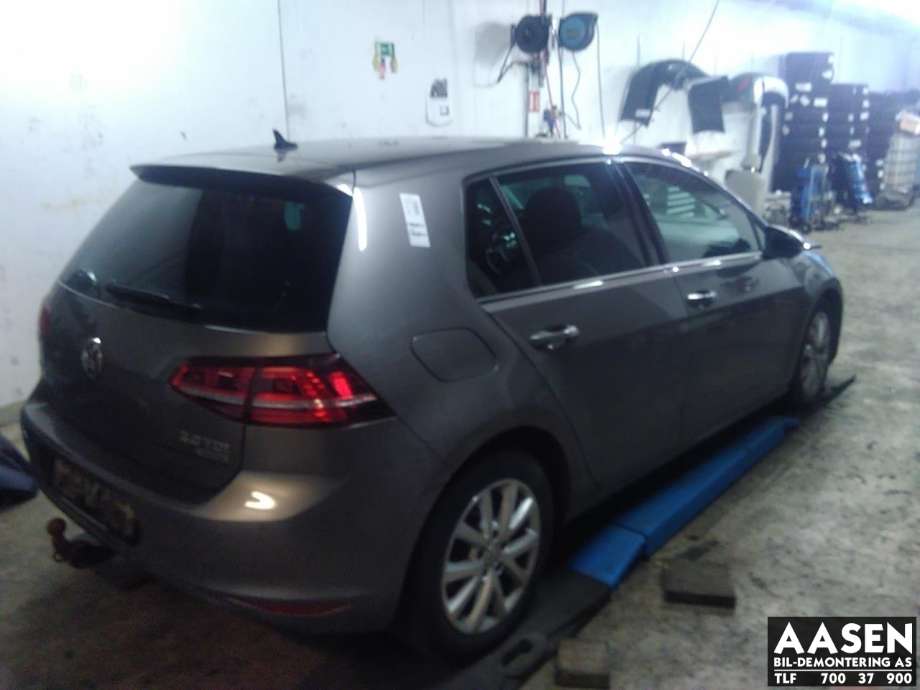 VW Golf VII 2012-2017 (Fase 1) , Motorkode: CRB, Girkassekode: PFM
