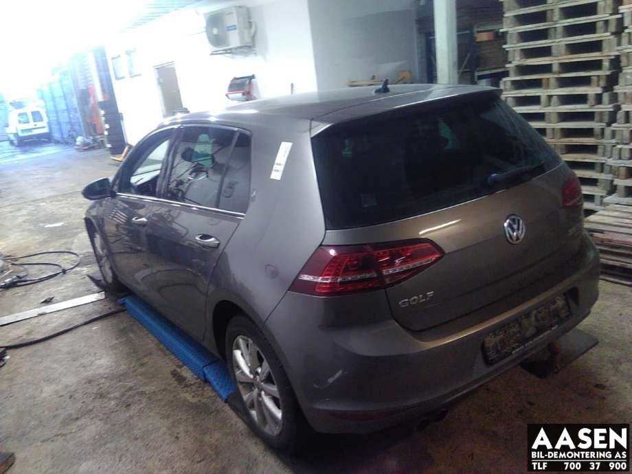 VW Golf VII 2012-2017 (Fase 1) , Motorkode: CRB, Girkassekode: PFM