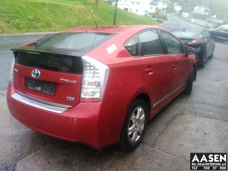 Toyota Prius 2009-2016 (Type III) (COMBI) (COMBI), Motorkode: 2ZR-FXE, Girkassekode: 