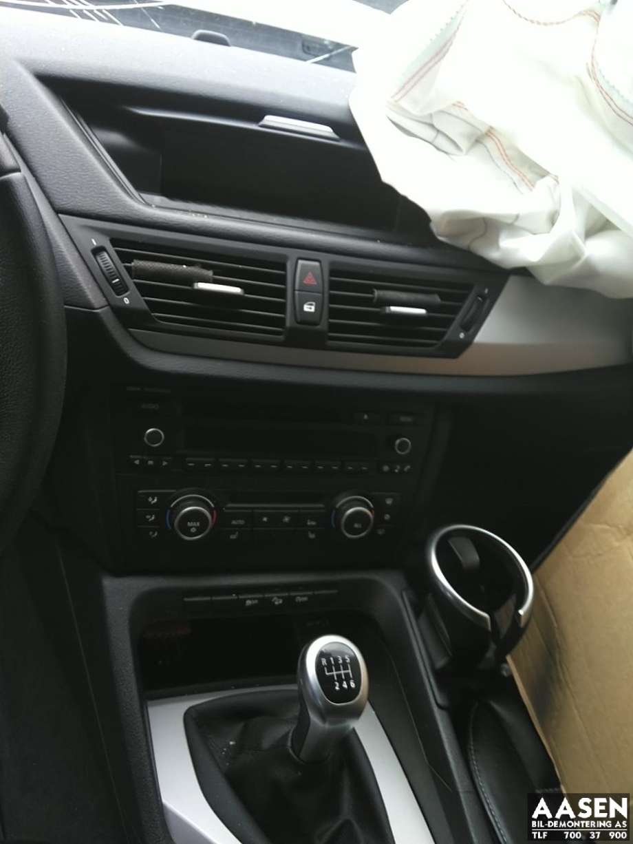 BMW X1 2009-2015 (E84) (E84), Motorkode: N47D20C, Girkassekode: 