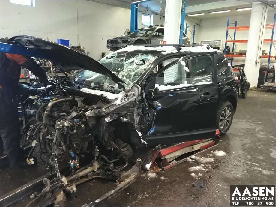Nissan Qashqai 2010-2014 (Type I, Fase 2) , Motorkode: R9M, Girkassekode: 