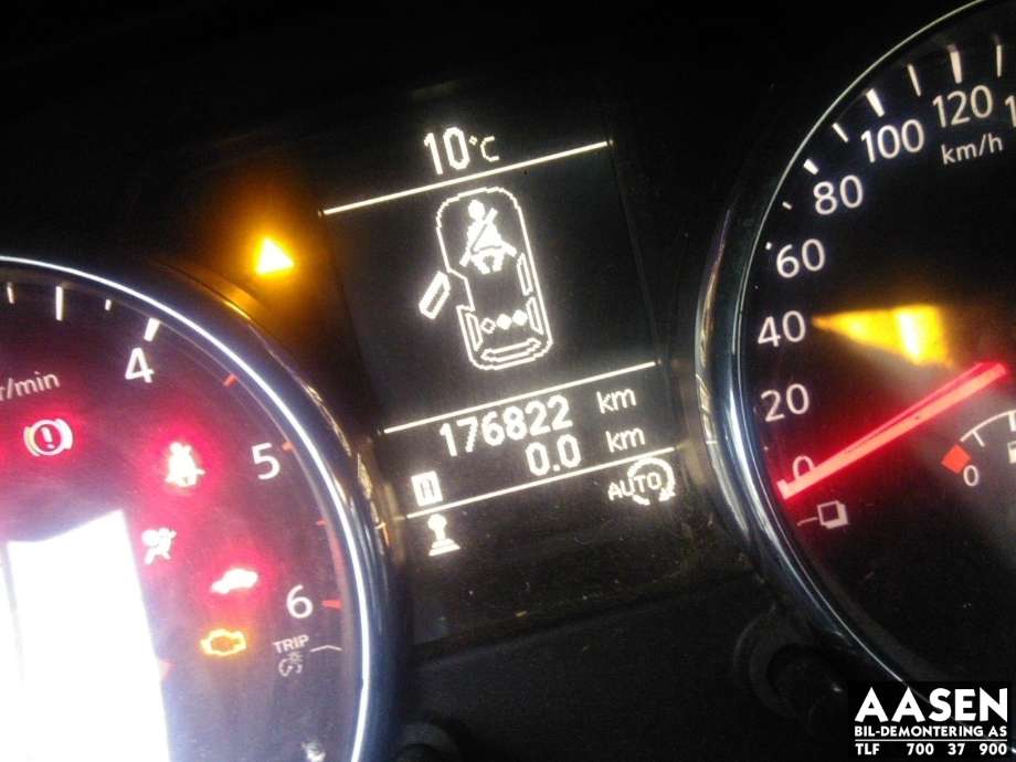 Nissan Qashqai 2010-2014 (Type I, Fase 2) , Motorkode: R9M, Girkassekode: 