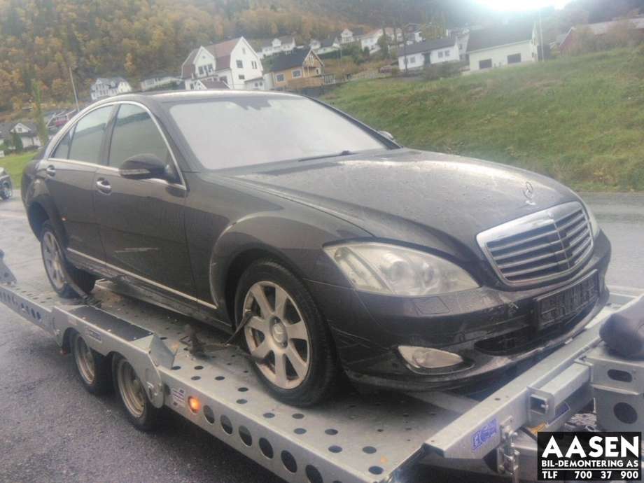 Mercedes S-Klasse 2005-2013 (W221) (W221), Motorkode: 642930, Girkassekode: