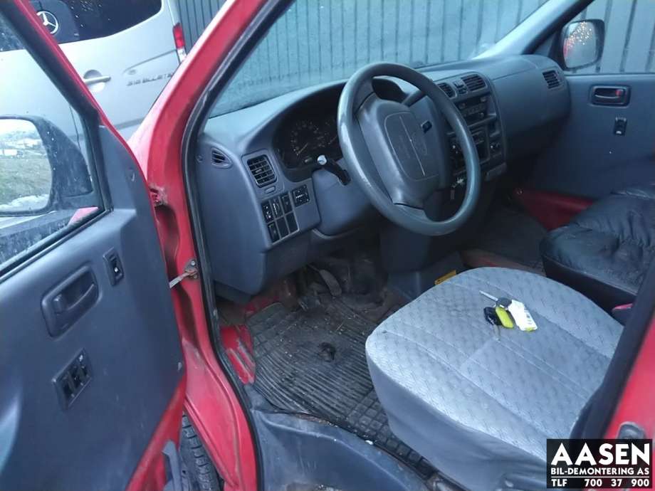 Toyota Hiace 2001-2006 (Fase 2) , Motorkode: 2KD-FTV, Girkassekode: 
